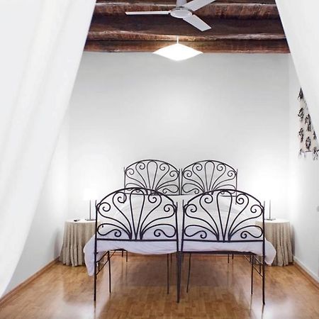Appartamento Casa Toledo Неаполь Экстерьер фото